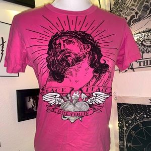 Lord have mercy I love this black peace tee!